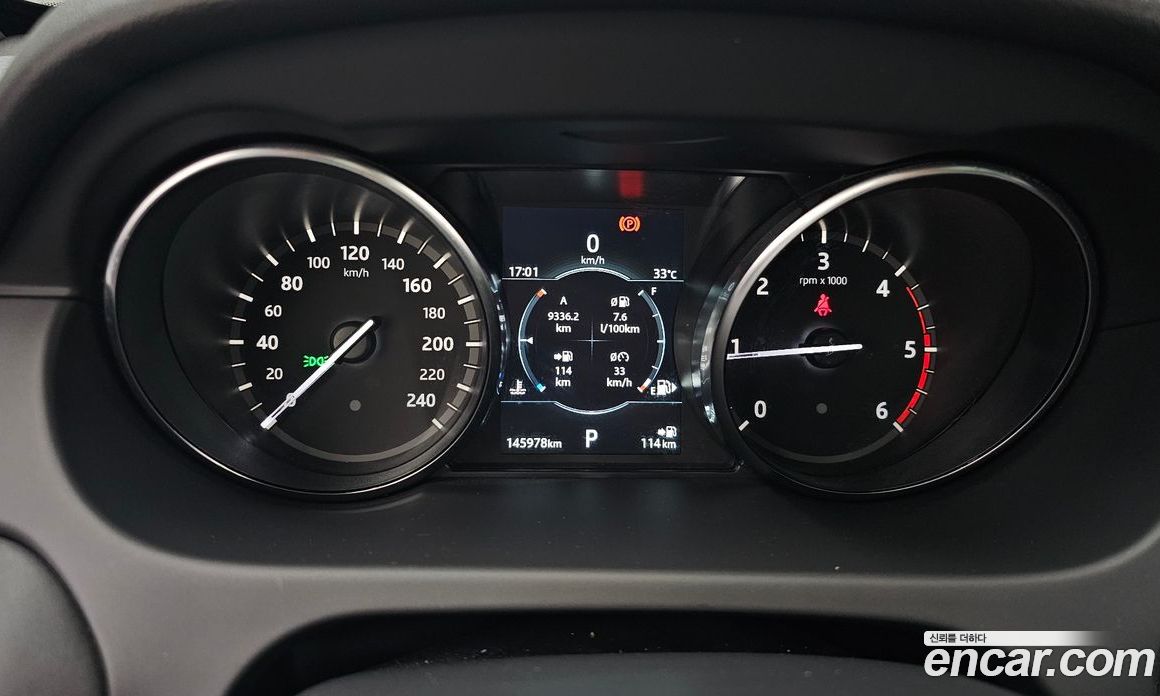 Land Rover Discovery Sport 1st Gen фото 8