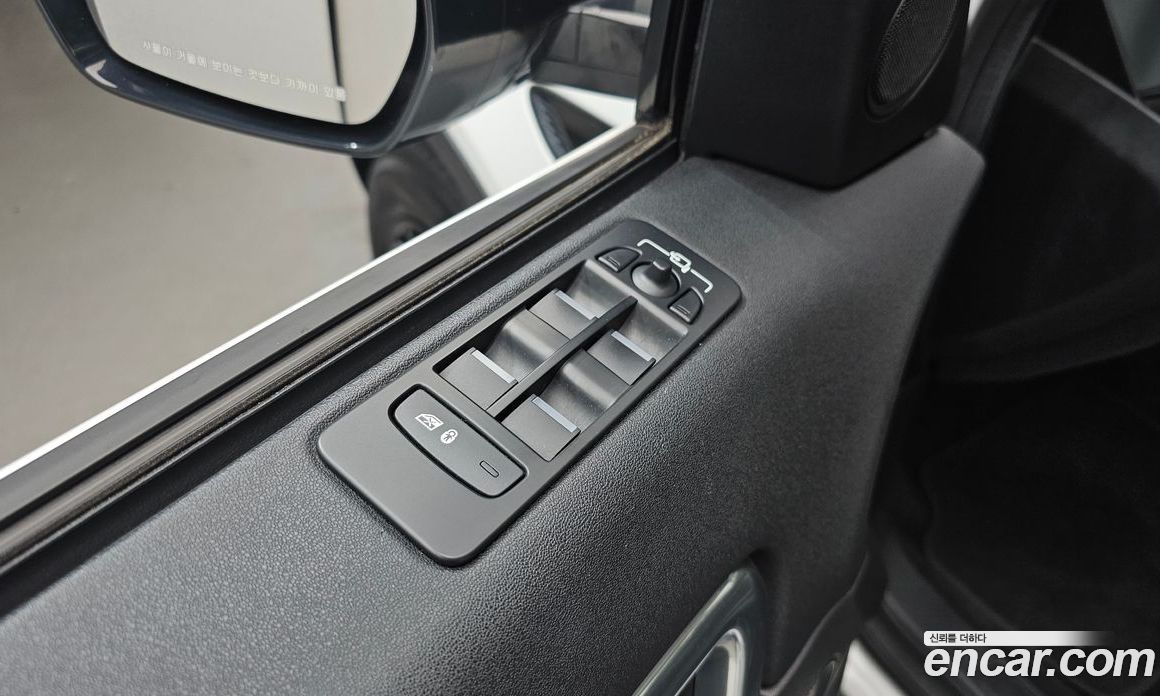 Land Rover Discovery Sport 1st Gen фото 20