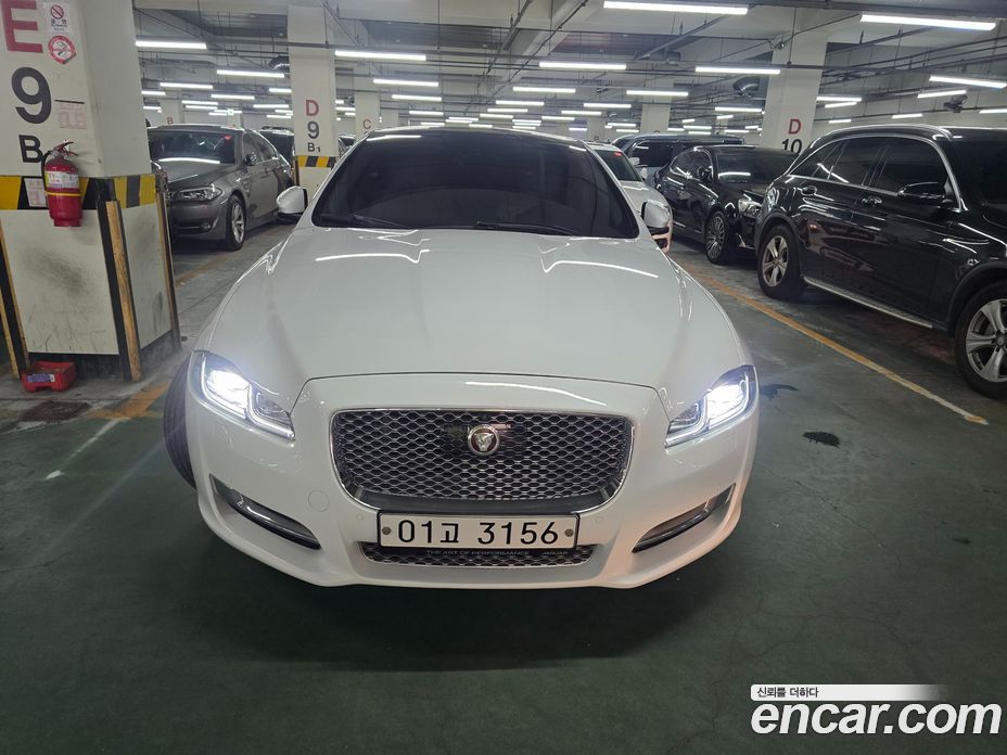 Jaguar XJ Restyling