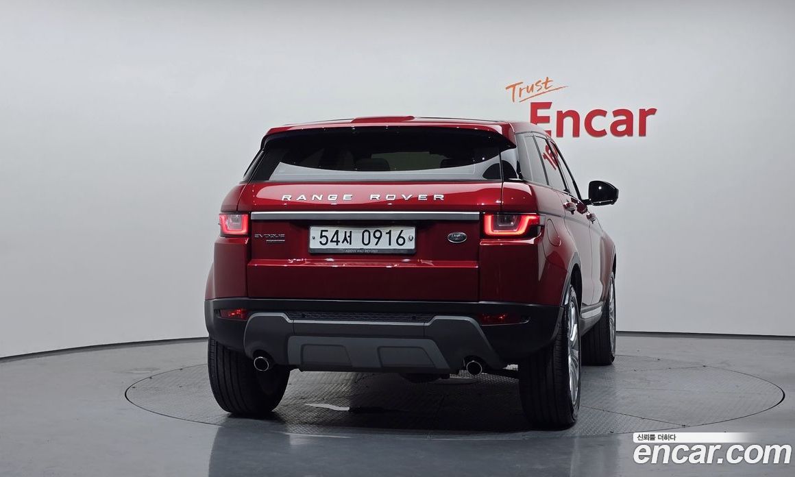 Land Rover Range Rover Evoque фото 3
