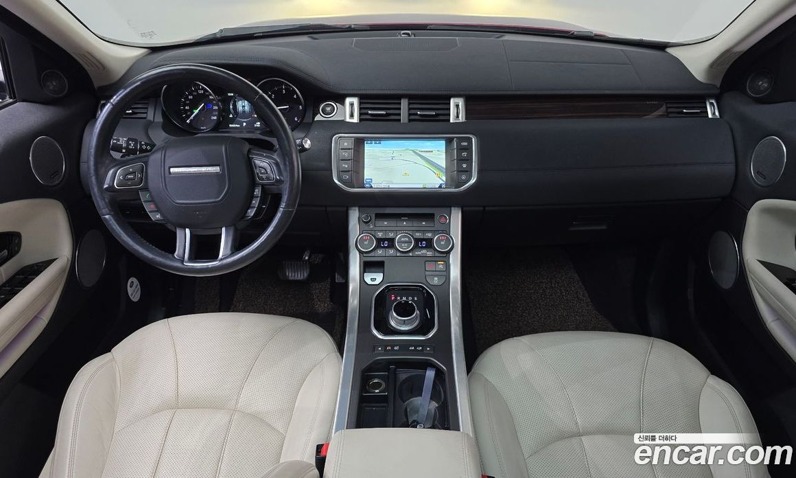 Land Rover Range Rover Evoque фото 6