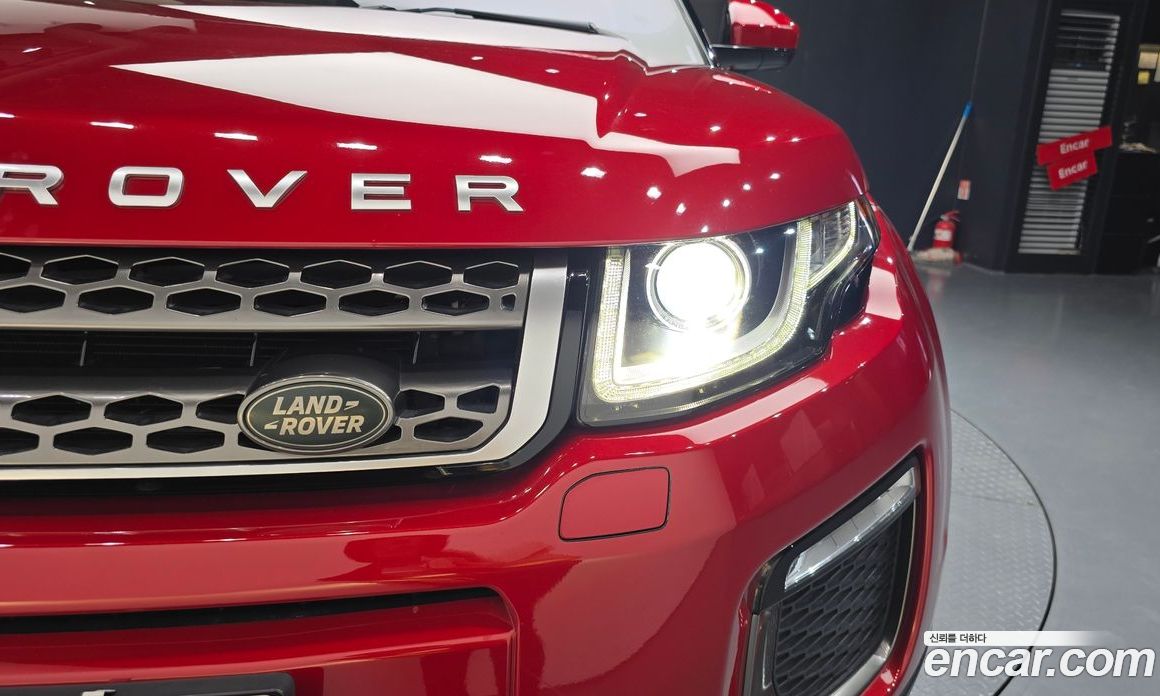 Land Rover Range Rover Evoque фото 22