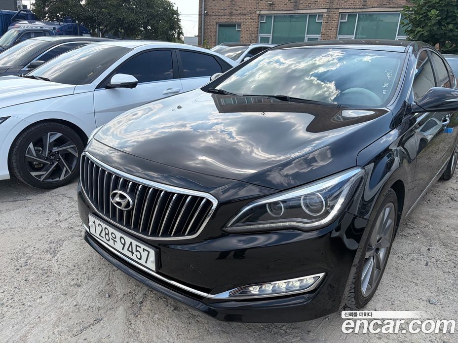 Hyundai Aslan