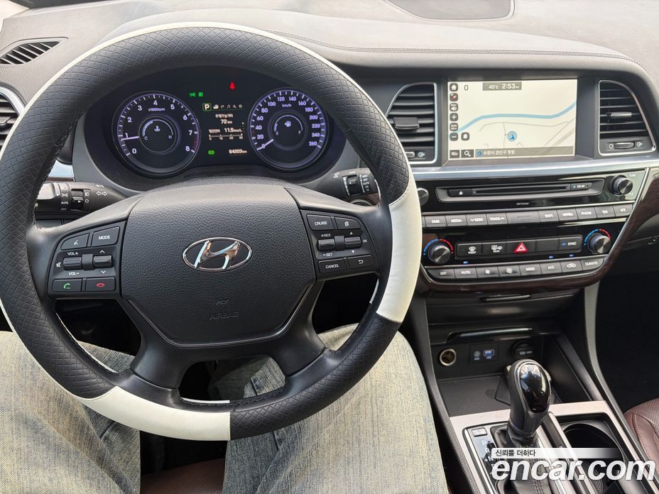 Hyundai Aslan фото 6