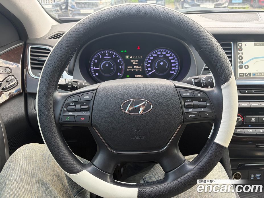 Hyundai Aslan фото 7