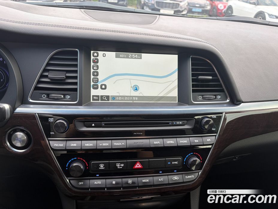 Hyundai Aslan фото 10