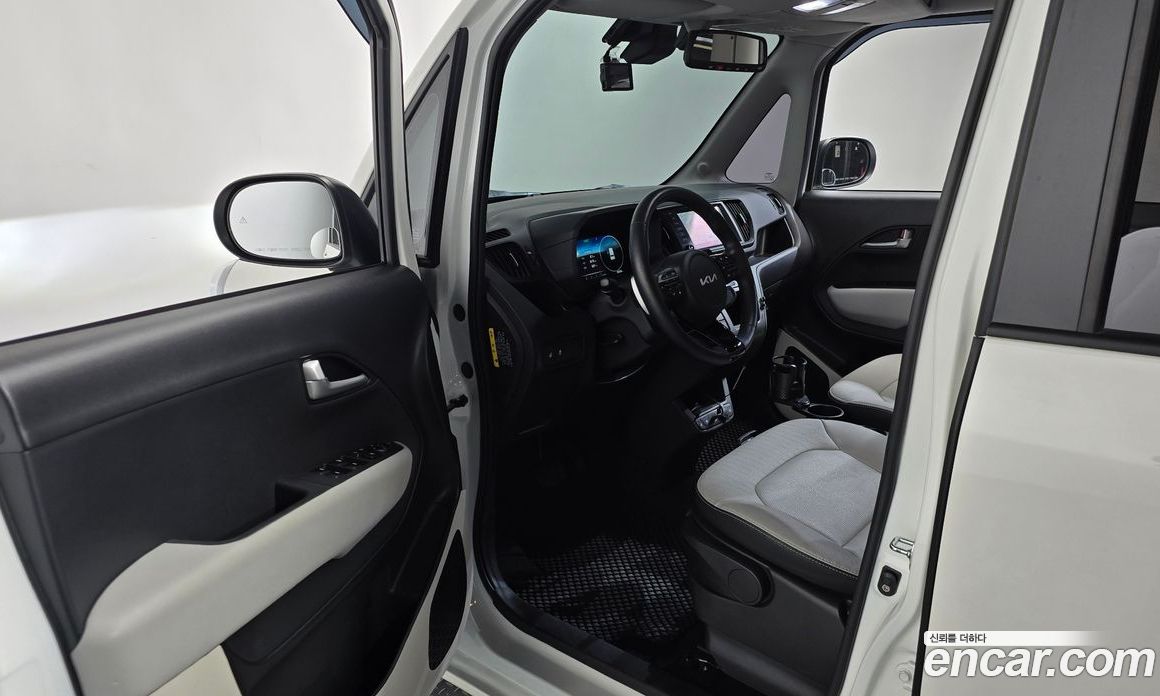 Kia Ray EV фото 9