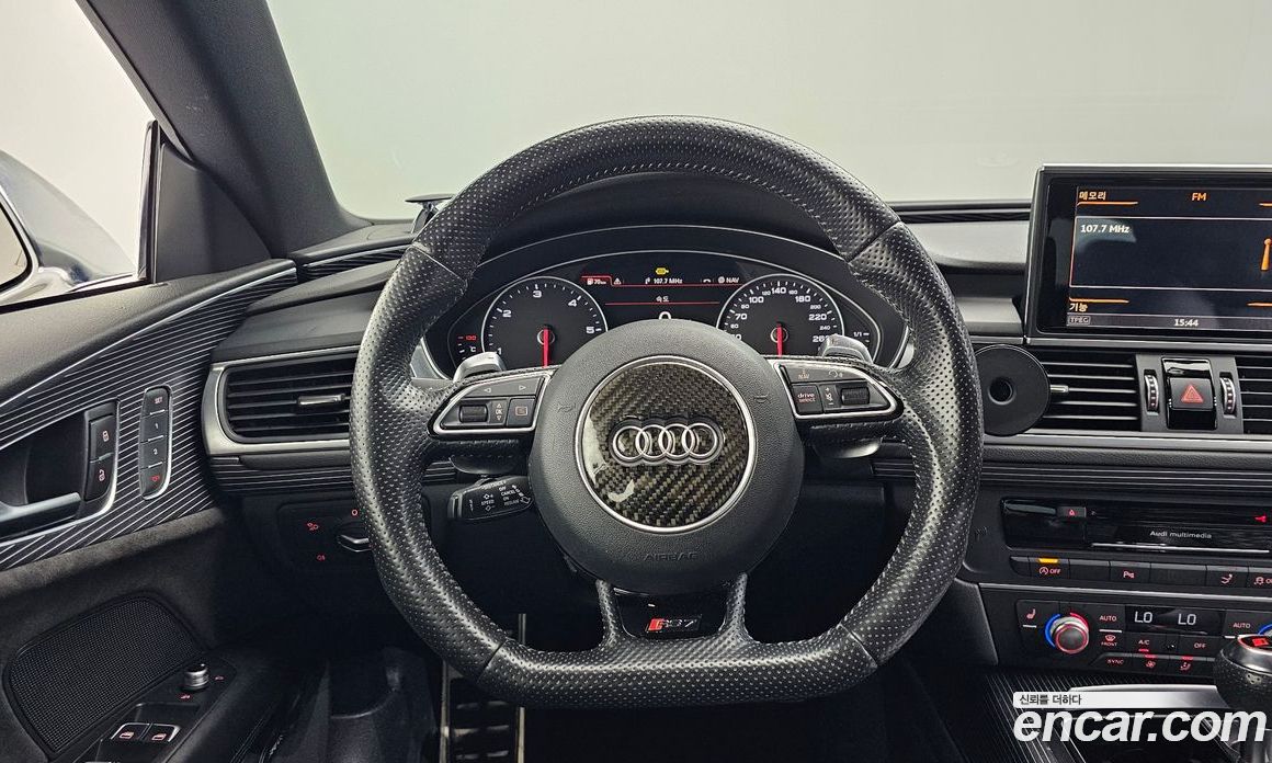 Audi A7 фото 13