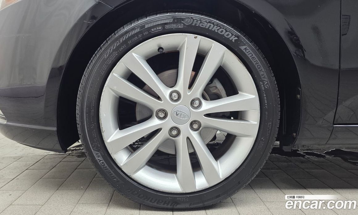 Kia Forte Hatchback фото 4