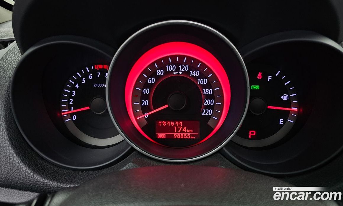 Kia Forte Hatchback фото 7