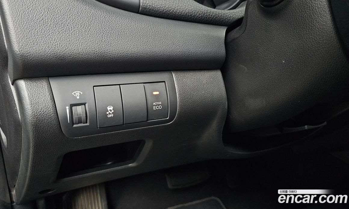 Kia Forte Hatchback фото 17