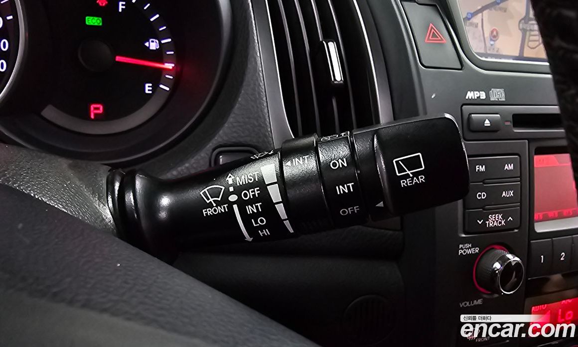 Kia Forte Hatchback фото 30