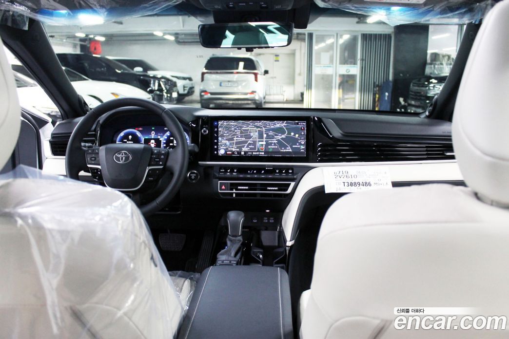 Toyota Camry (XV80) фото 9