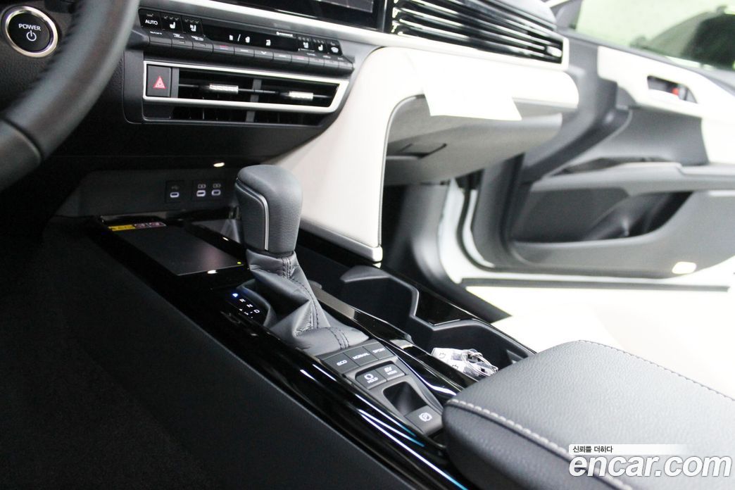 Toyota Camry (XV80) фото 16