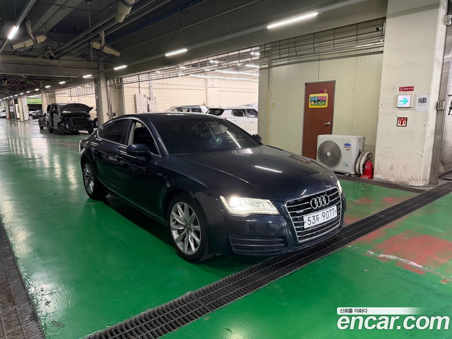 Audi A7 фото 3