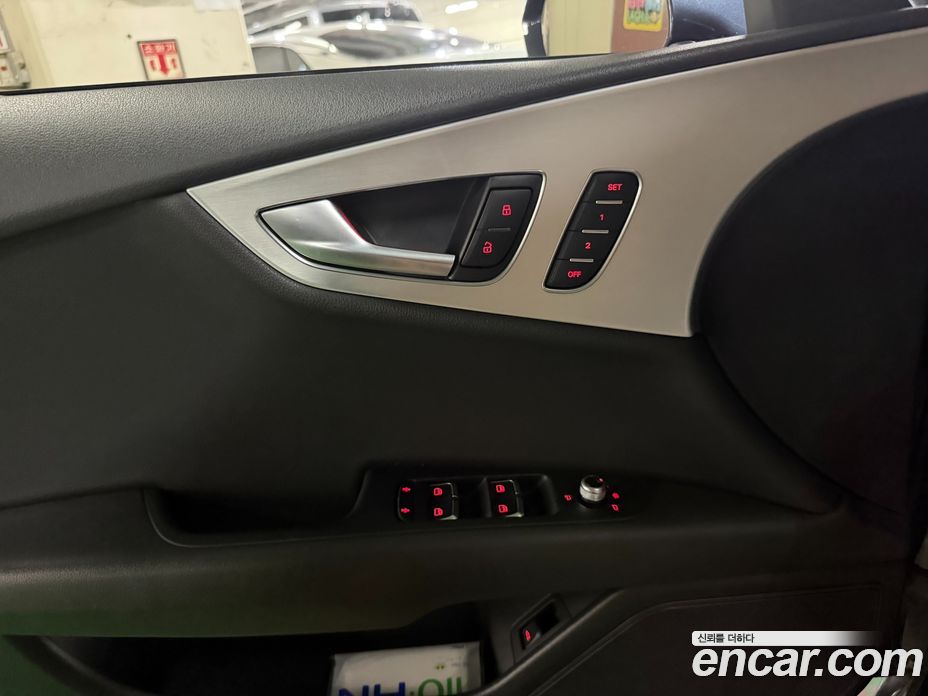 Audi A7 фото 8