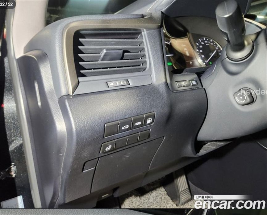 Lexus RX450h 4th Gen фото 17