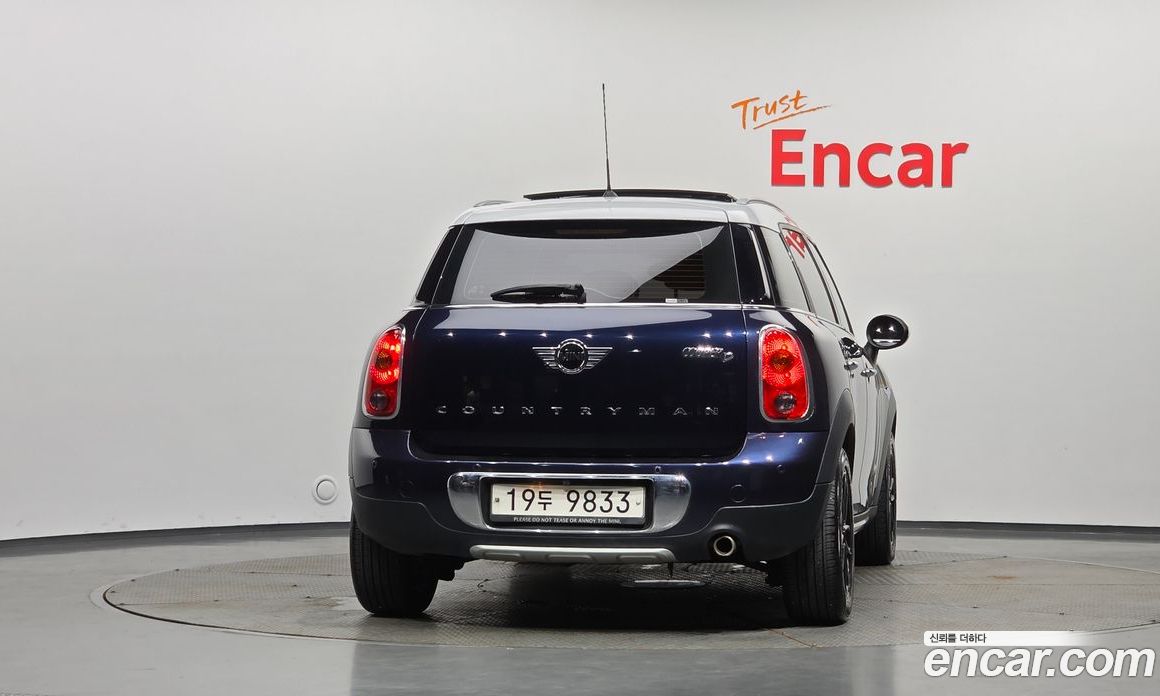 Mini Cooper Countryman D фото 4
