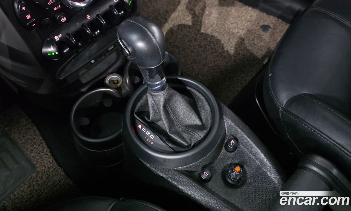 Mini Cooper Countryman D фото 9