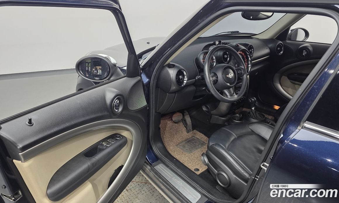 Mini Cooper Countryman D фото 10
