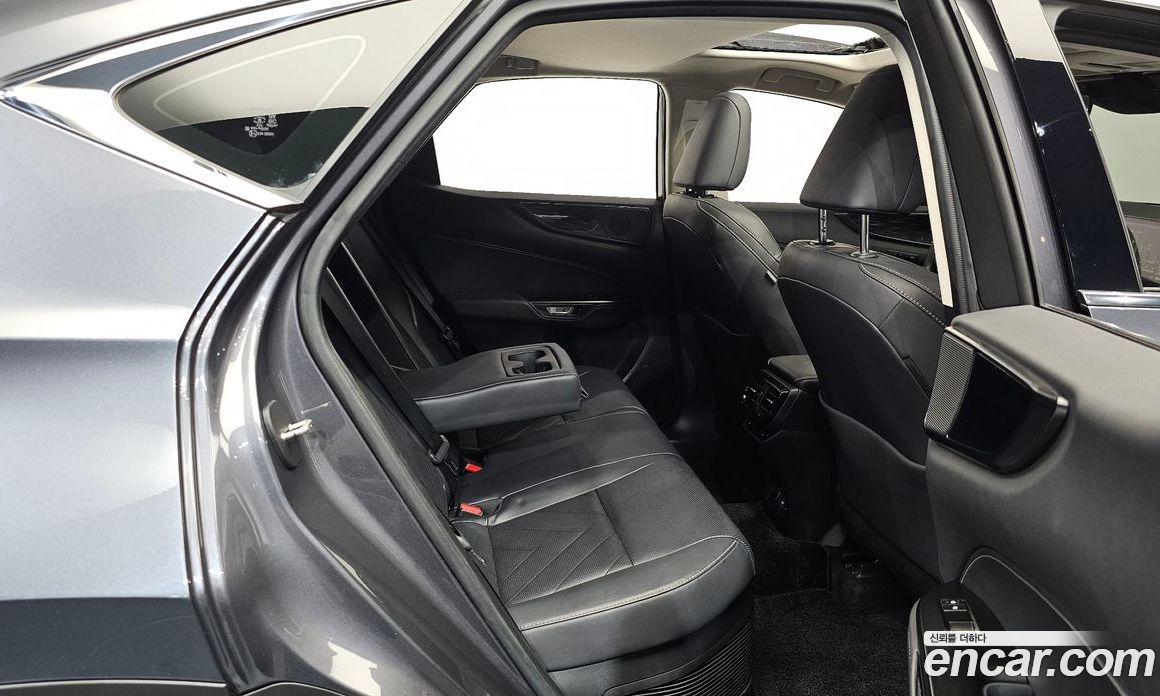 Lexus NX350h 2nd Gen фото 11