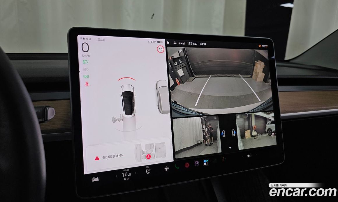 Tesla Model 3 фото 11