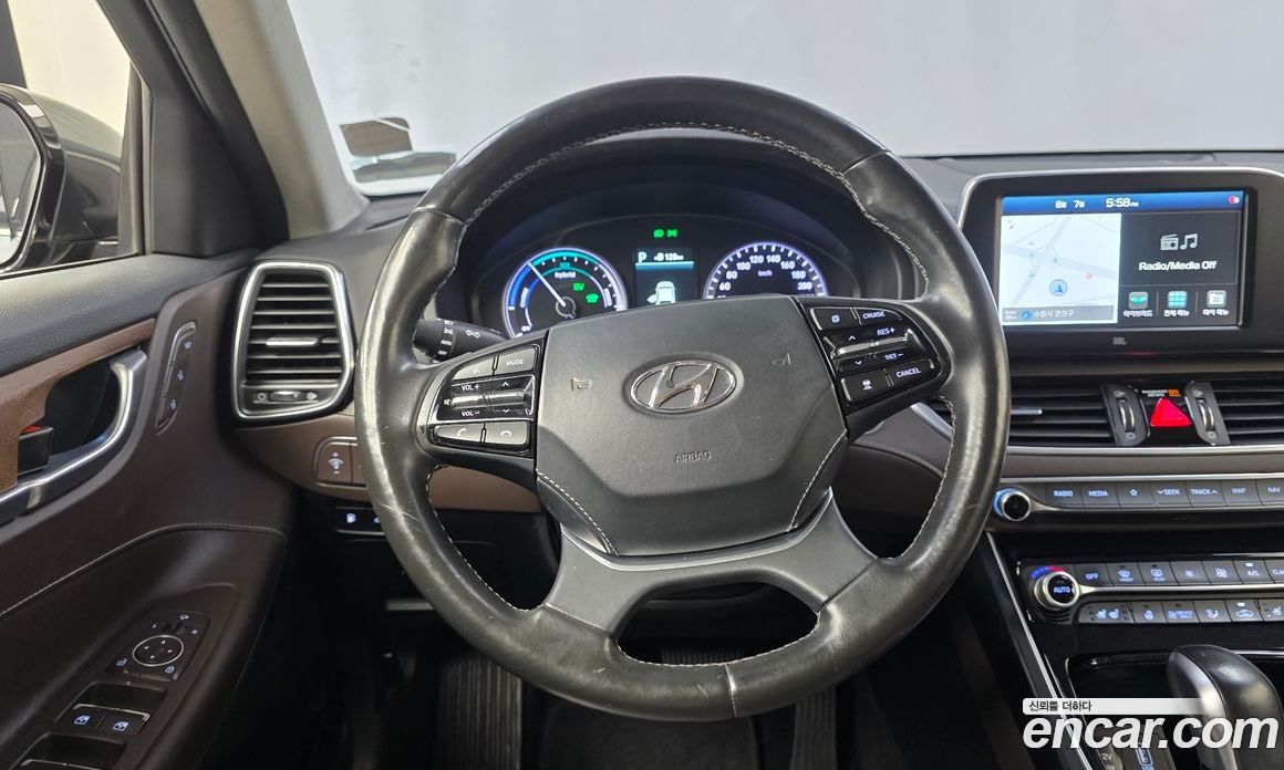 Hyundai Grandeur Hybrid (IG) 6th Gen фото 12