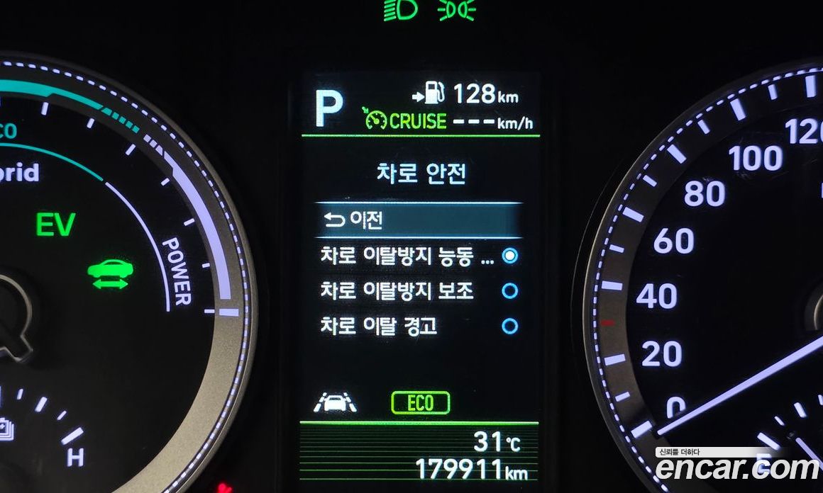 Hyundai Grandeur Hybrid (IG) 6th Gen фото 16