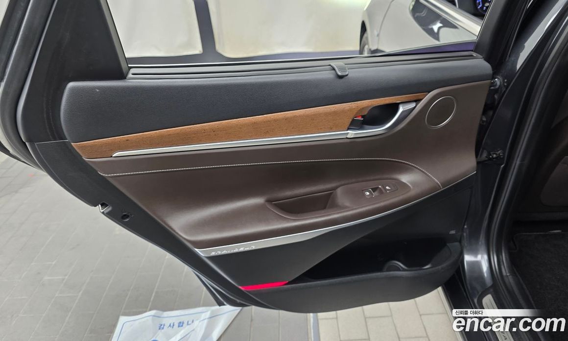 Hyundai Grandeur Hybrid (IG) 6th Gen фото 25