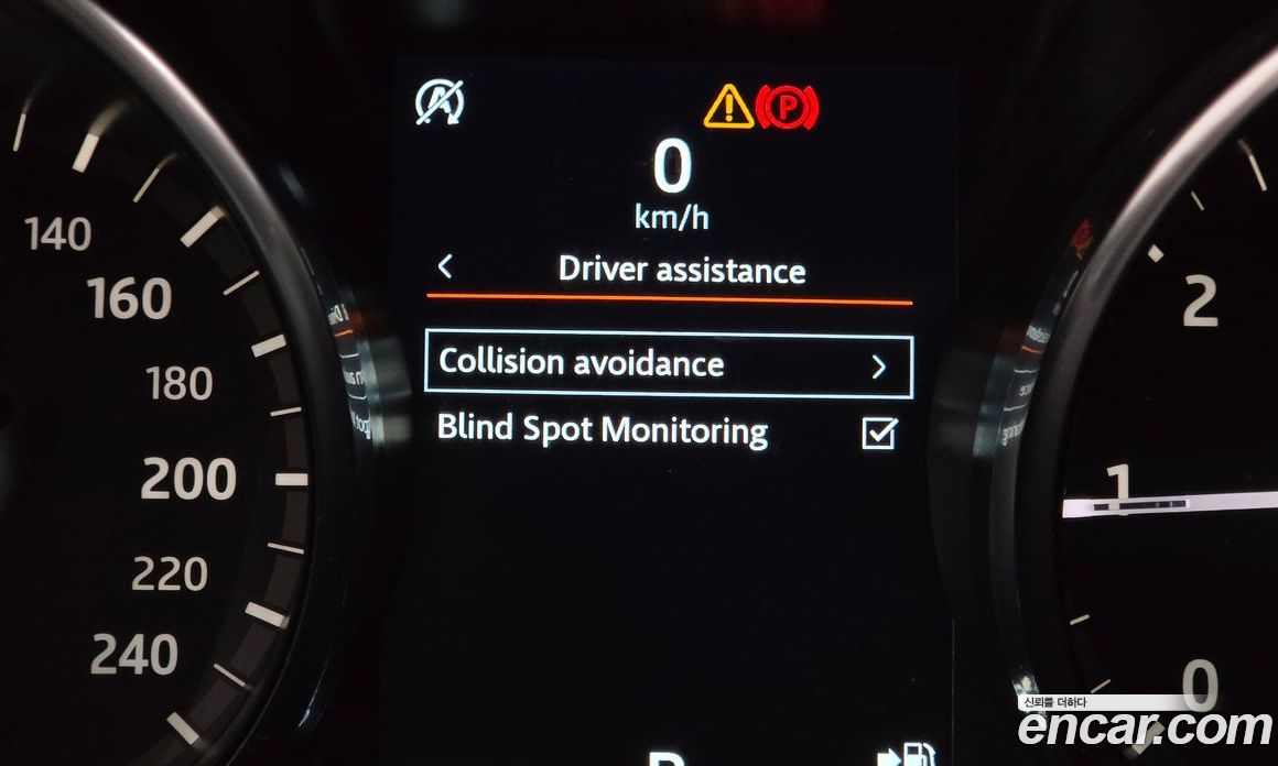 Land Rover Discovery Sport 1st Gen фото 15