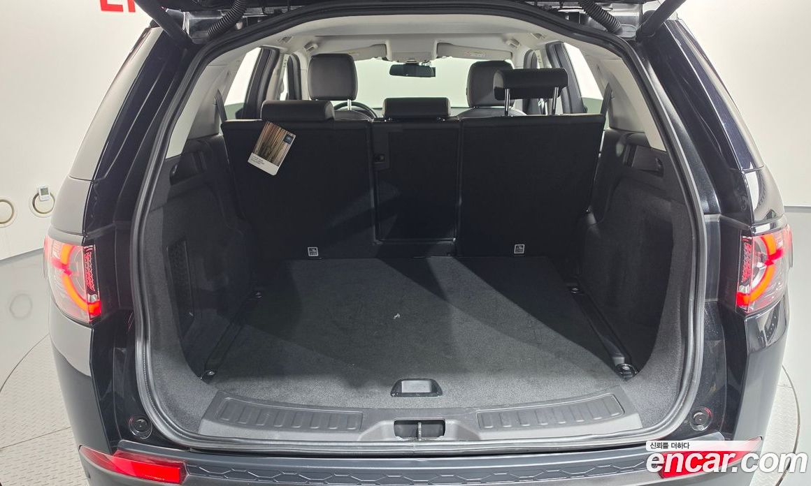 Land Rover Discovery Sport 1st Gen фото 20
