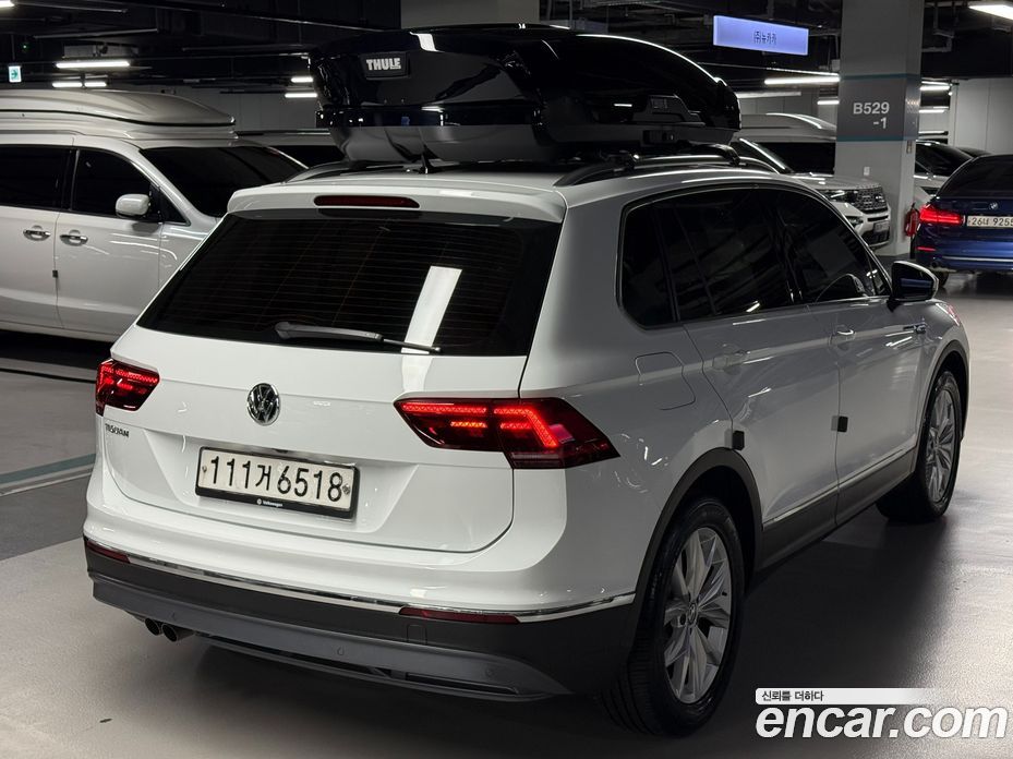 Volkswagen Tiguan 2nd Gen фото 4