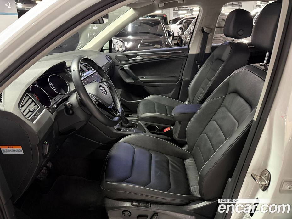 Volkswagen Tiguan 2nd Gen фото 9