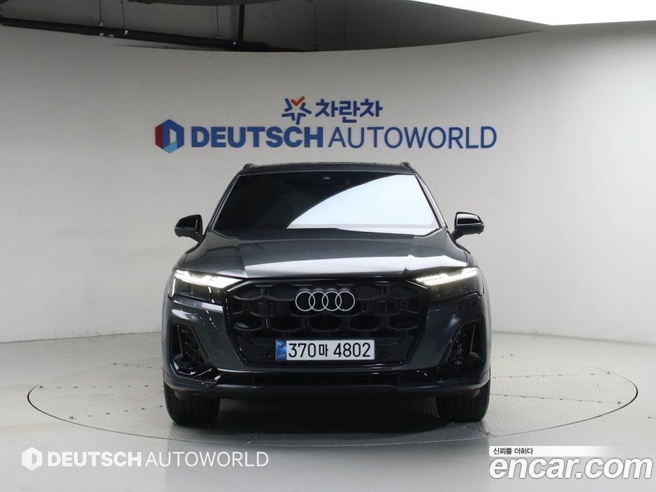 Audi Q7 (4M) фото 3