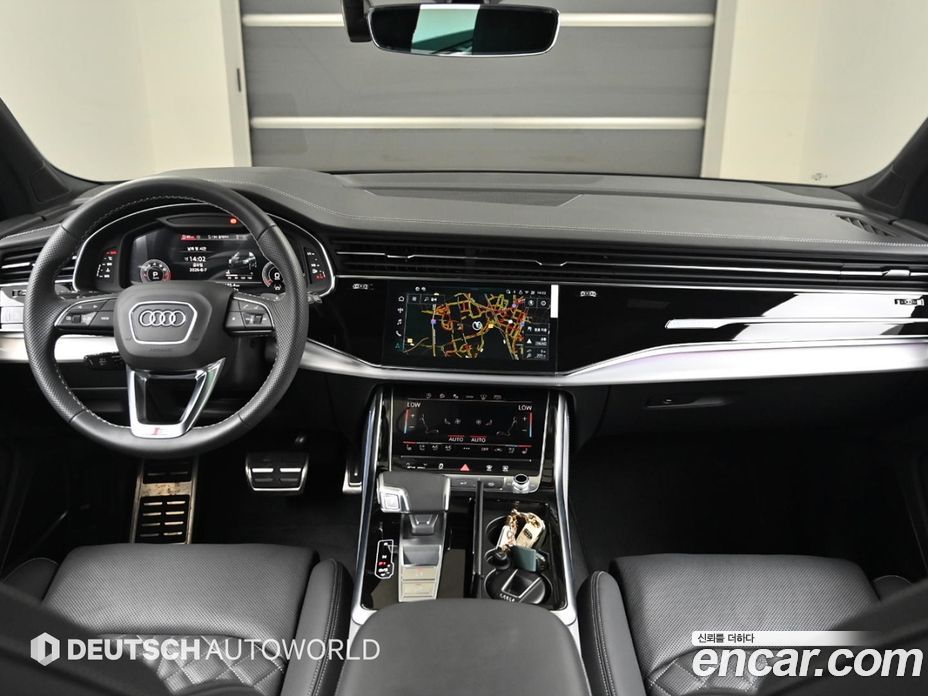 Audi Q7 (4M) фото 7