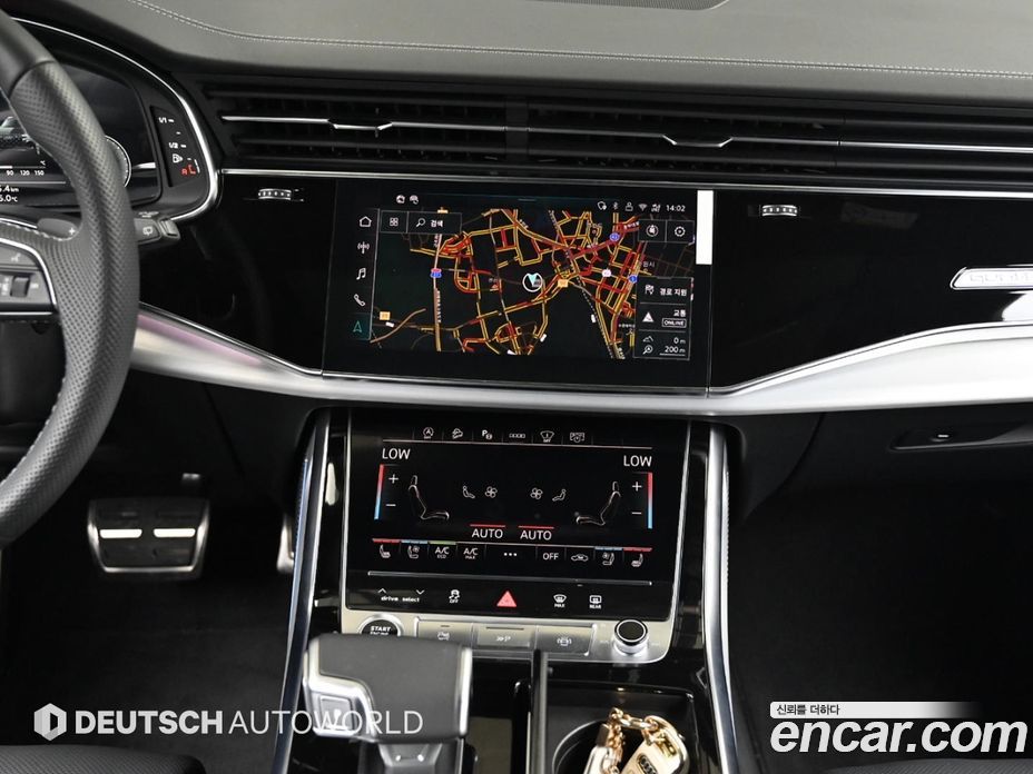 Audi Q7 (4M) фото 14