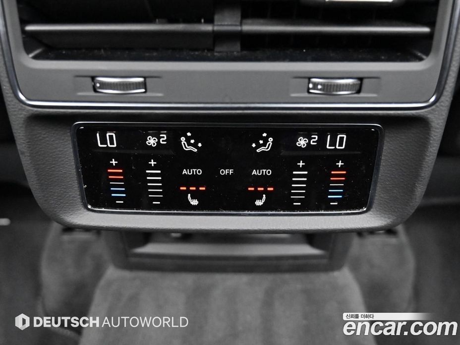 Audi Q7 (4M) фото 16