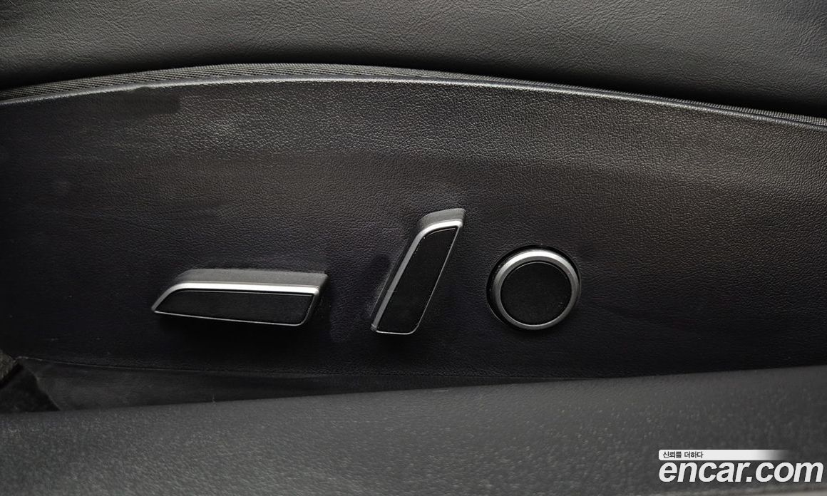Tesla Model 3 фото 17