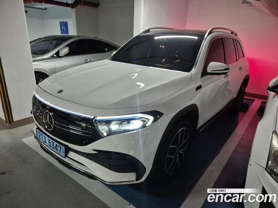 Mercedes-Benz EQB X243 фото 3