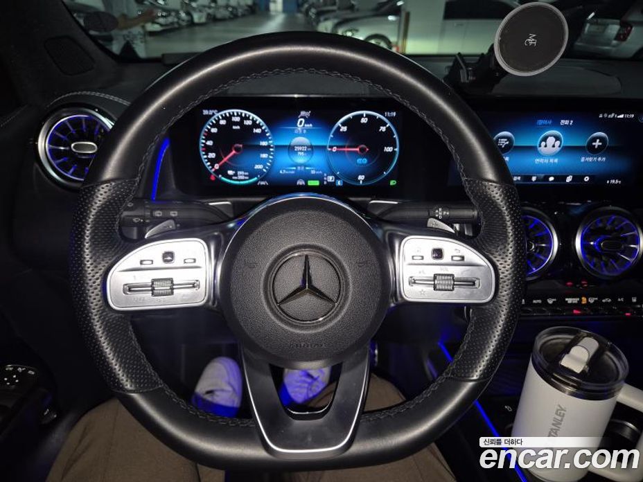 Mercedes-Benz EQB X243 фото 7