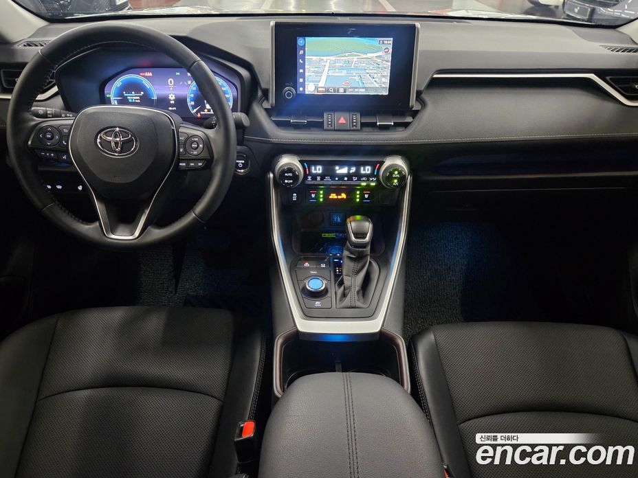 Toyota RAV4 5th Gen фото 10