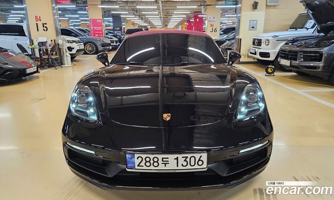 Porsche 718 Boxster фото 3