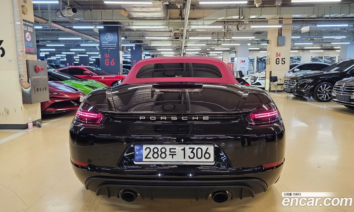 Porsche 718 Boxster фото 4