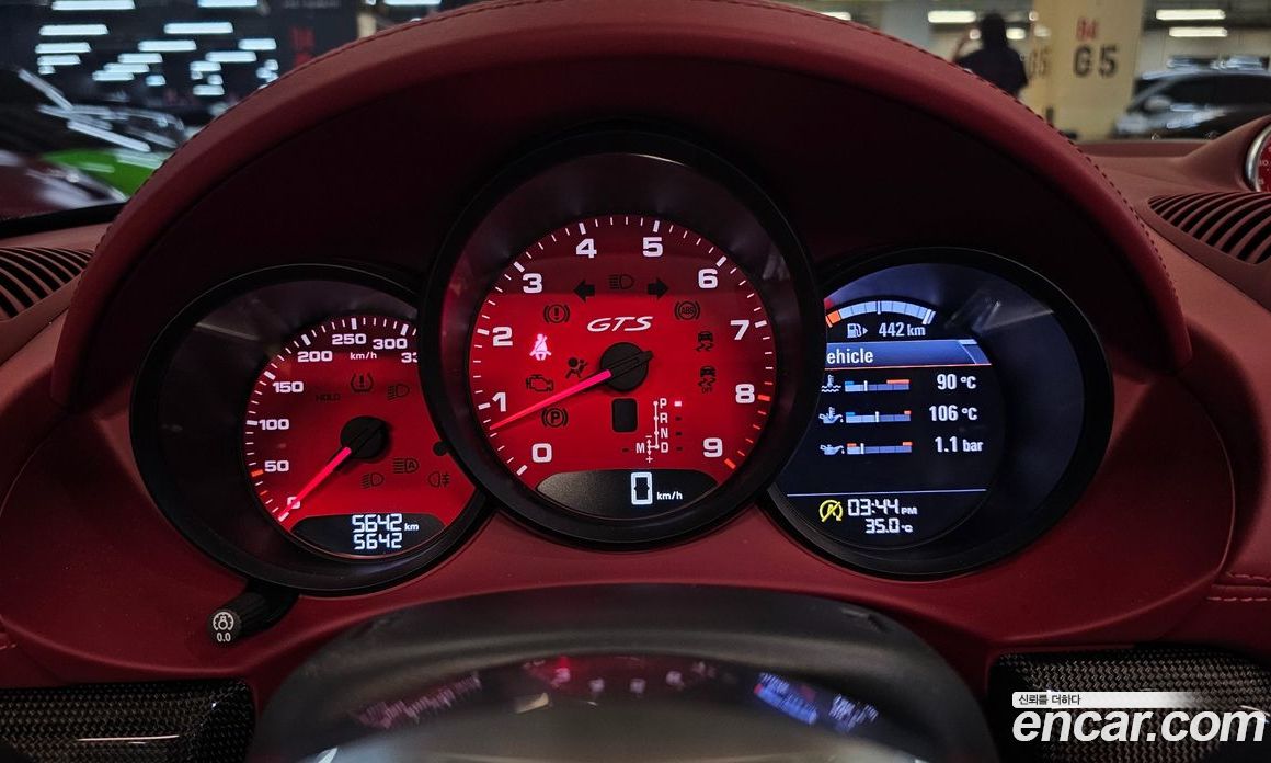 Porsche 718 Boxster фото 8