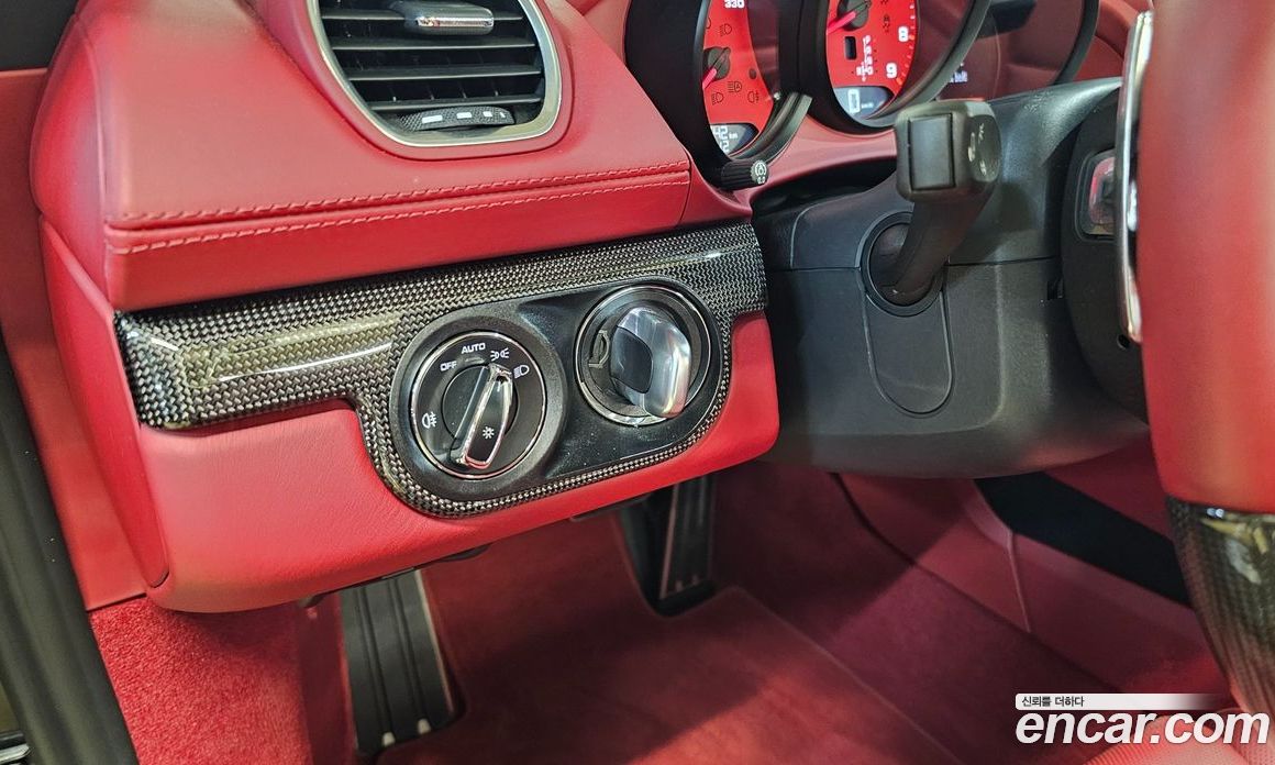 Porsche 718 Boxster фото 10