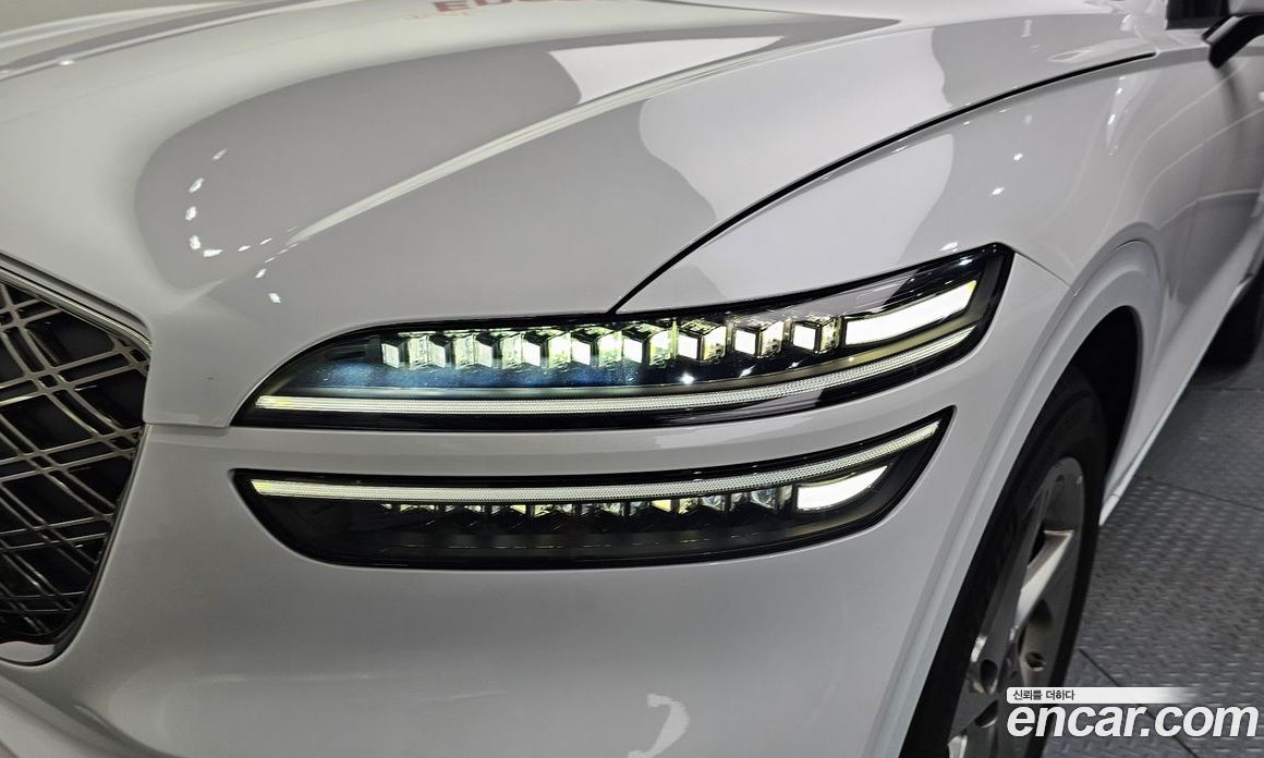Genesis GV70 фото 22