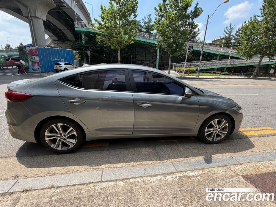 Hyundai Avante (AD) 6th Gen фото 5