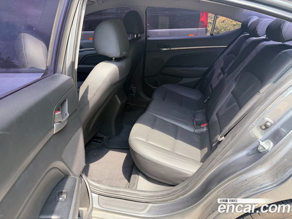 Hyundai Avante (AD) 6th Gen фото 7