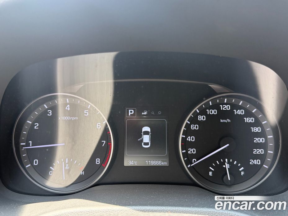 Hyundai Avante (AD) 6th Gen фото 10