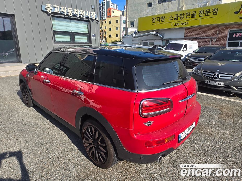 Mini Cooper Clubman фото 4
